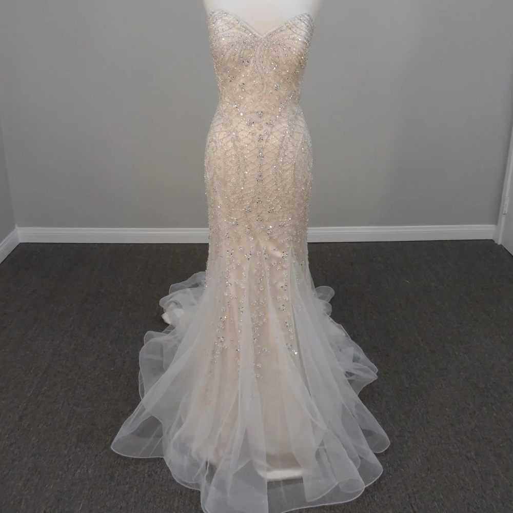 FIORE COUTURE JACKIE WEDDING DRESS
